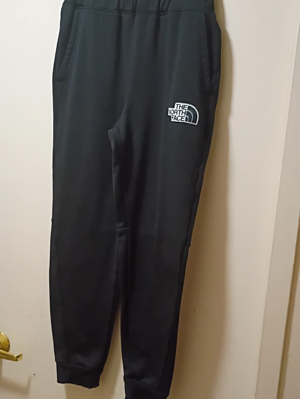 The North Face  Mens Black Jogger Sweatpants with Logo